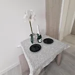 Angel Apartment *