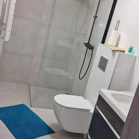 Angel 科沃布热格