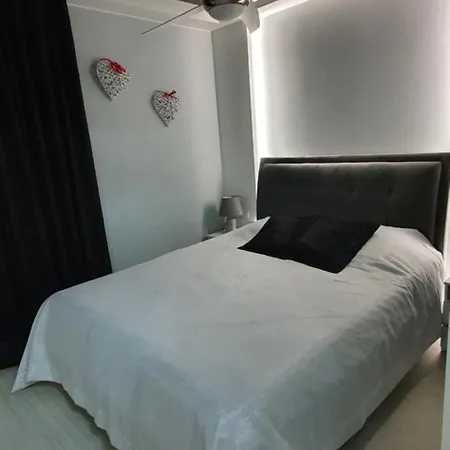 Angel 아파트