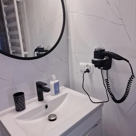 Angel Apartment *
