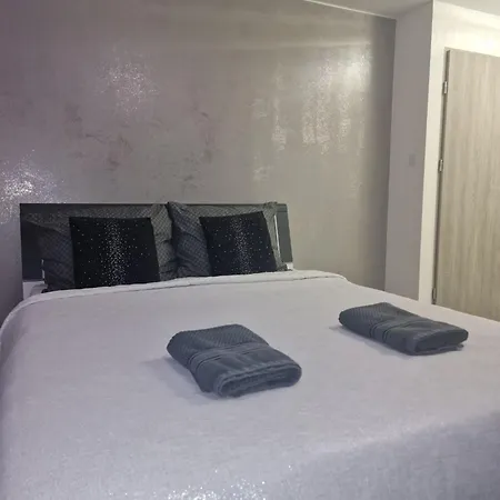 Apartment Angel